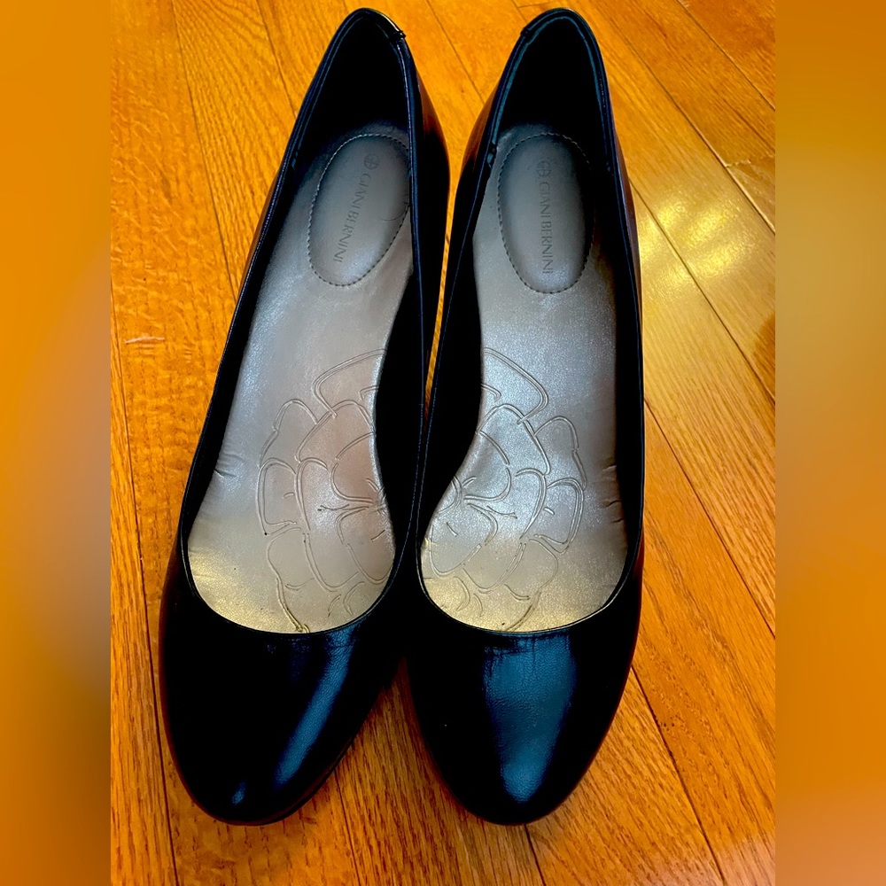 Women’s Black Heels, Size 9